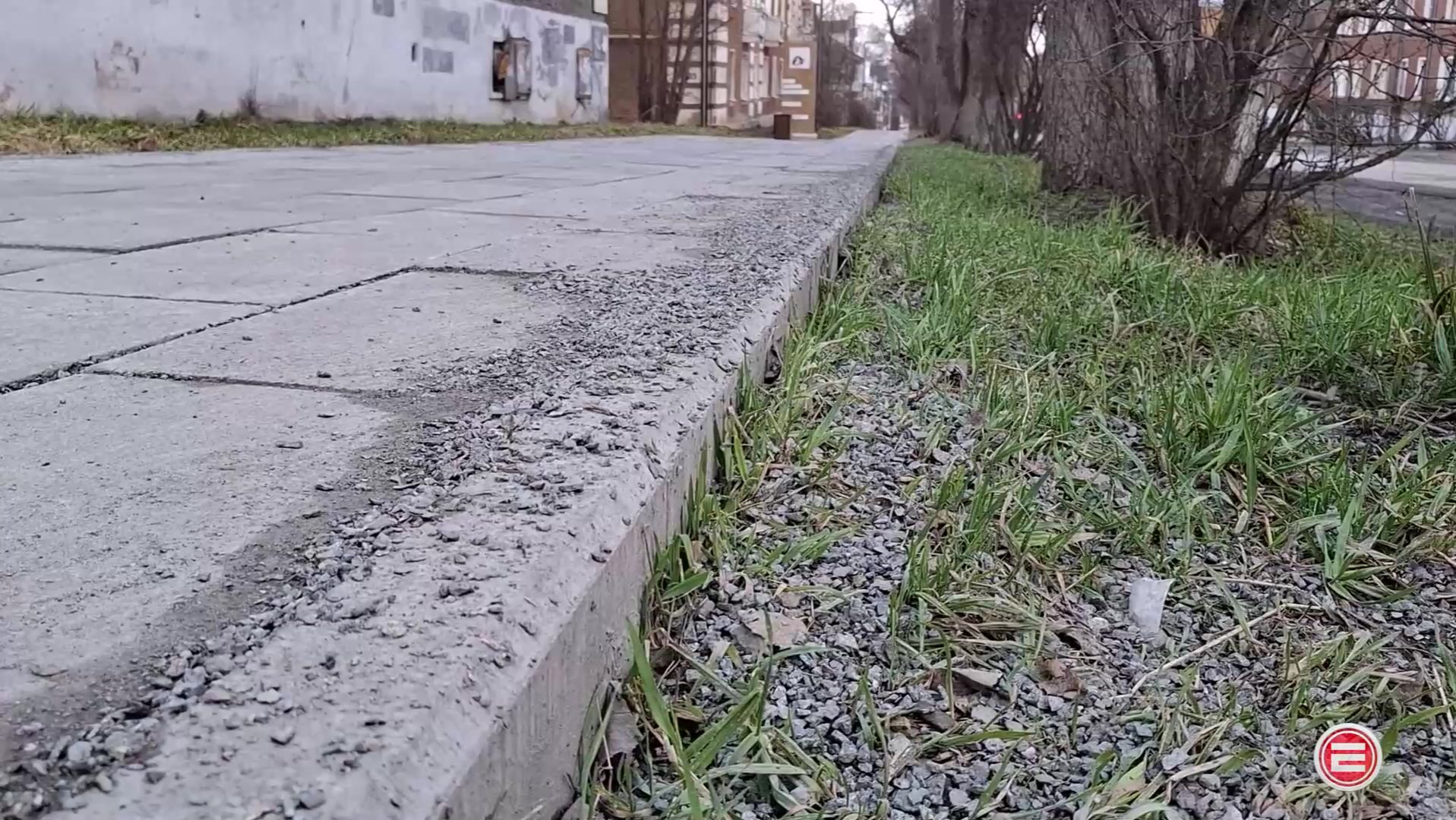 В Ревде началась весенняя уборка города и подготовка к массовым субботникам