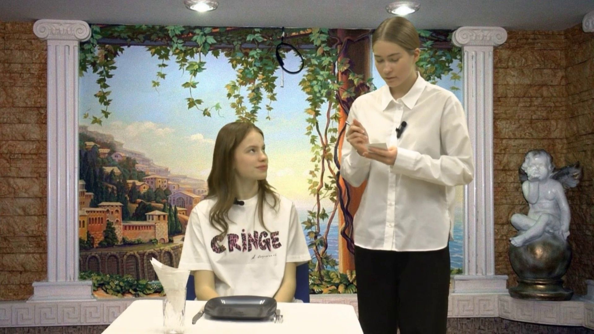 ГДЕ ПЕРЬЯ? / смешное видео / прикол / анекдот / юмор