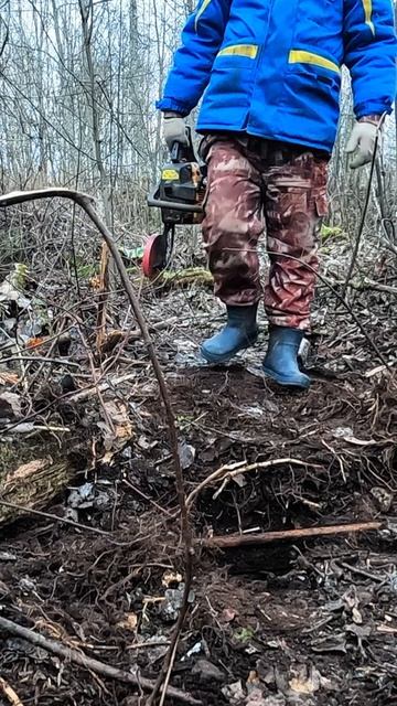 Откопал рельсы