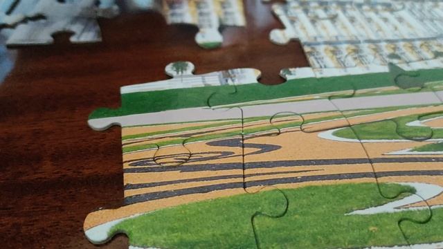 Собираю пазлы.