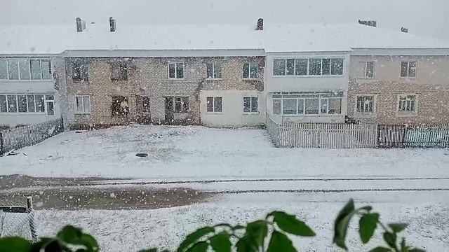 Делаю ремонт на кухне своими руками. Снег в апреле. Интересная жизнь в деревне