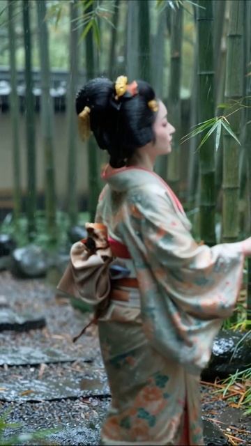 Танец под дождем: красота и грация гейши #Гейша #Культура #Природа