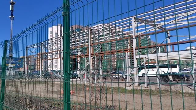 Мурино. Охтинская аллея, 11, стр.1
Жиляк и трафик