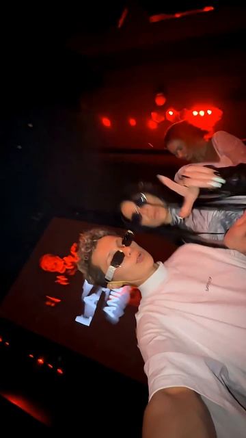 ANIDARK  “on The Floor” #music #dj