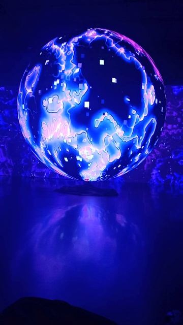 Музей будущего... Футурион #футурион #музей #искусство #неон