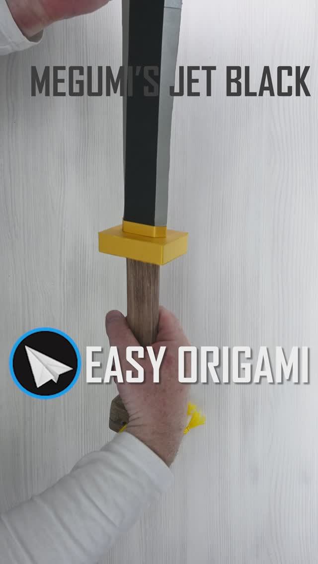 MEGUMI’S JET BLACK SWORD