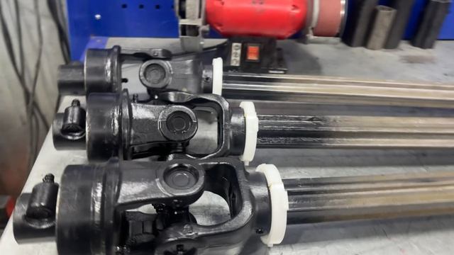 Карданные валы 6*8 и 6*6 с обгонной муфтой. Комплектация 1