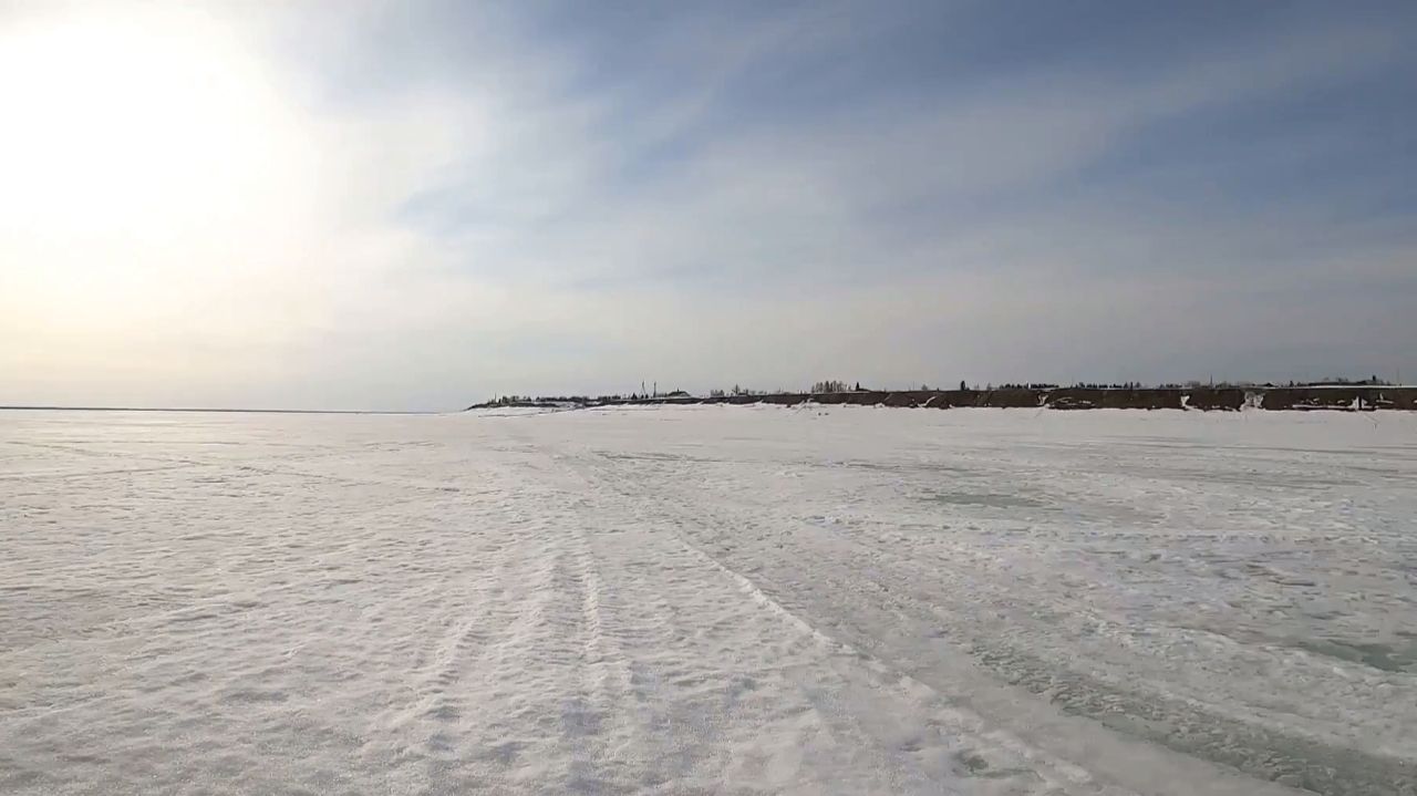 Музыка рыбалки...