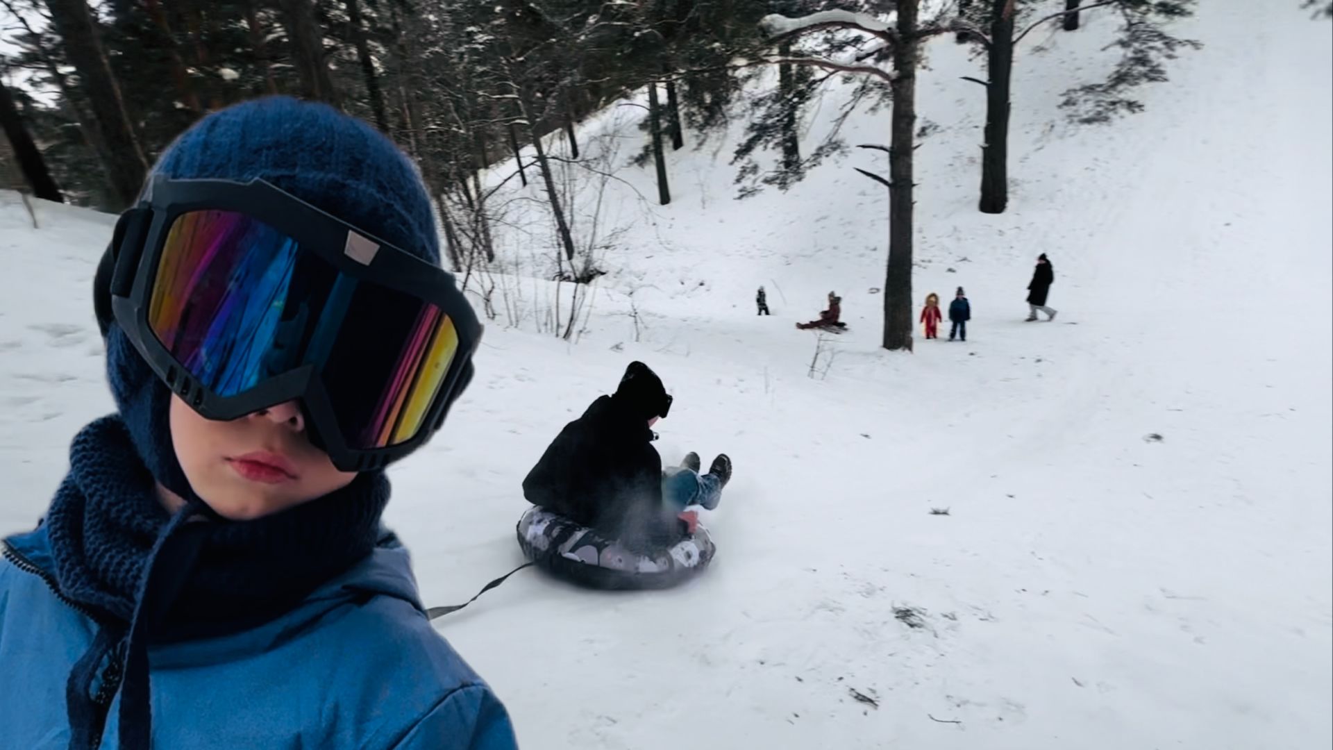 МЫ БОяЛИсЬ ДАЖЕ СМоТРЕтЬ ВНИЗ 😱 это САМАЯ КРУТАЯ СНЕЖНАЯ ГОРА | Семья Перевязов