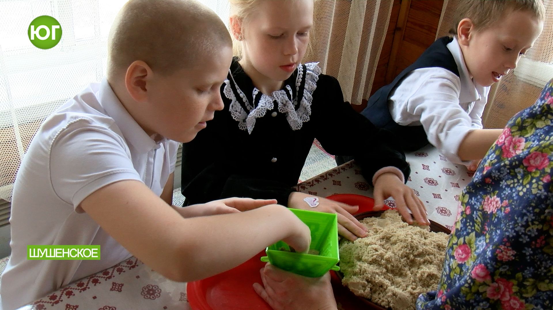 В музее-заповеднике «Шушенское» проходят занятия для особенных учащихся начальной школы