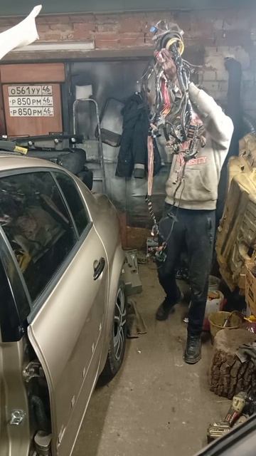 Вторая часть по ремонту Рено Меган