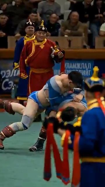 Монгольская борьба (монг. Бөх, бөхийн барилдаан) — национальная борьба монгольских народов