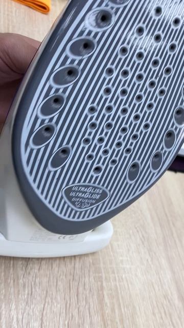 Утюг 1100 руб