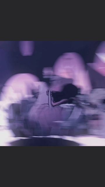 эдит на Луну