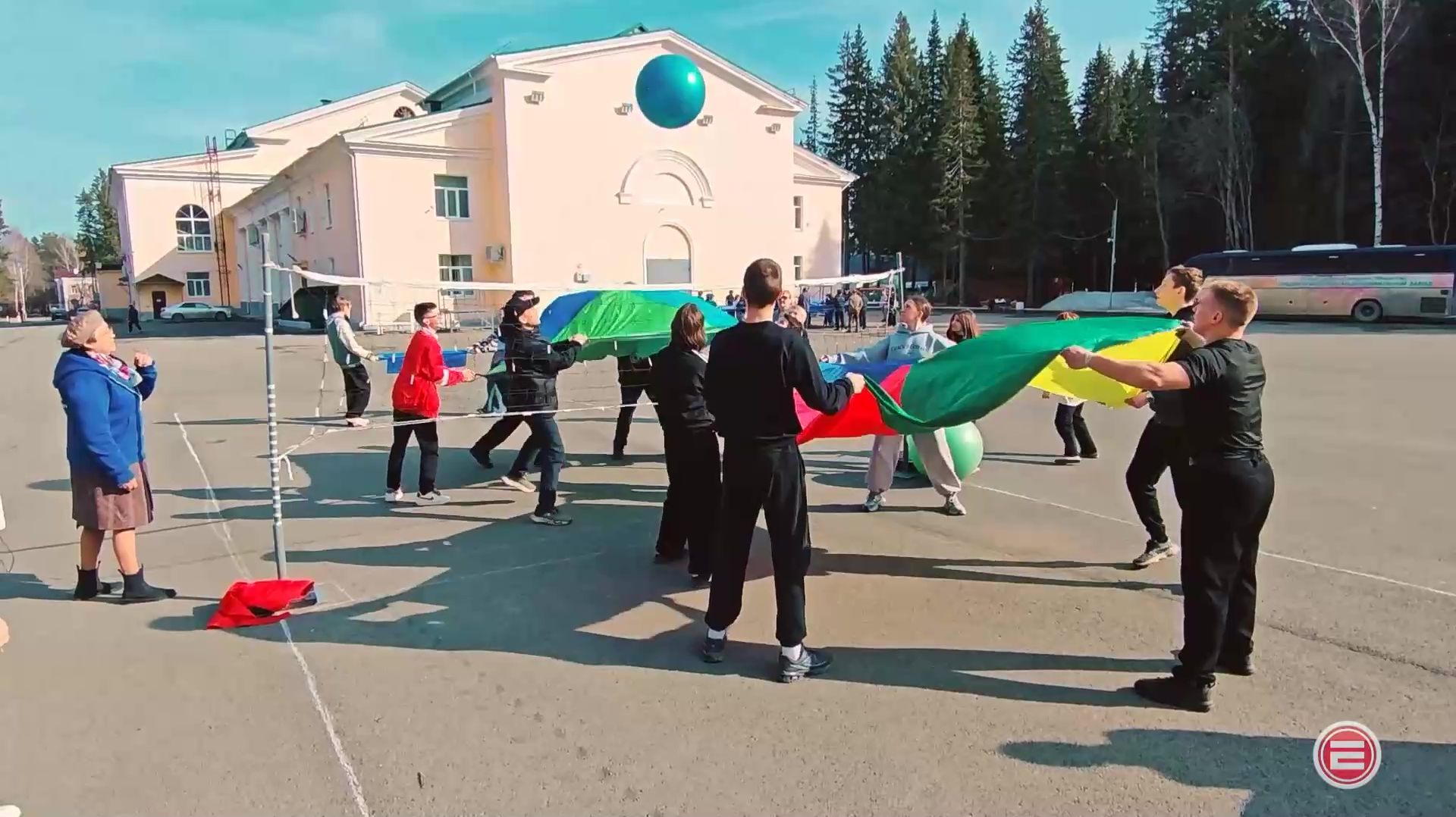 ЗожДвиж. Как молодежь Ревды отметила День здоровья