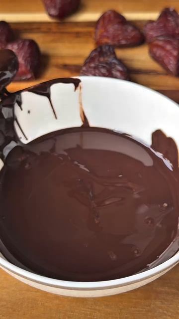 финтково-миндальные конфликты