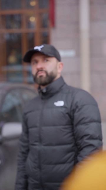 Серия 283: Чёрный москвич