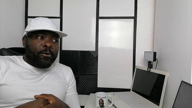 Где тут логика? Кто то может мне объяснить?