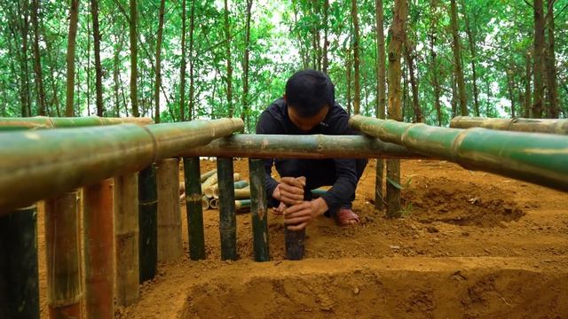 Постройте Дом, Скрытый Глубоко Под Землей С Камином, Чтобы Избежать Диких Животных И Сильного Дождя