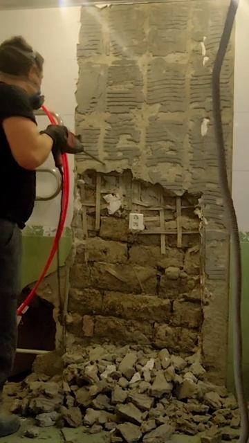 №16-62 Начинаем делать проход в жилую половину дома. 11.04.2026г. День 94