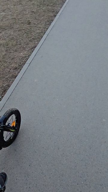 Вас так же разводят на игрушки?)