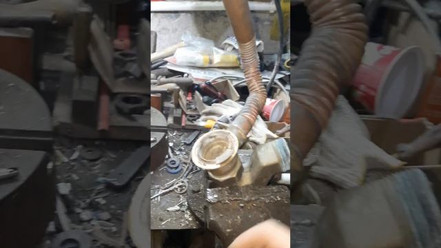 Латунный сифон на ванну .