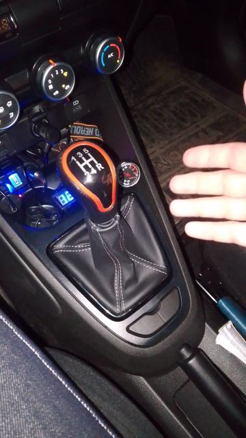 Теперь задняя скорость включается легко на Лада Веста