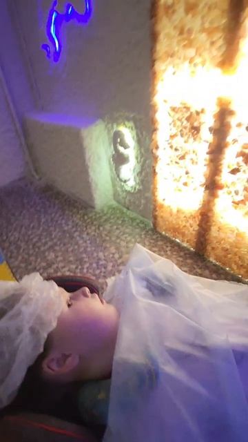 и еще одна процедурка 😌 подышать солью ) доброго всем дня друзья 💪 👸 🙂 #евасма1 #папасаша #вболь