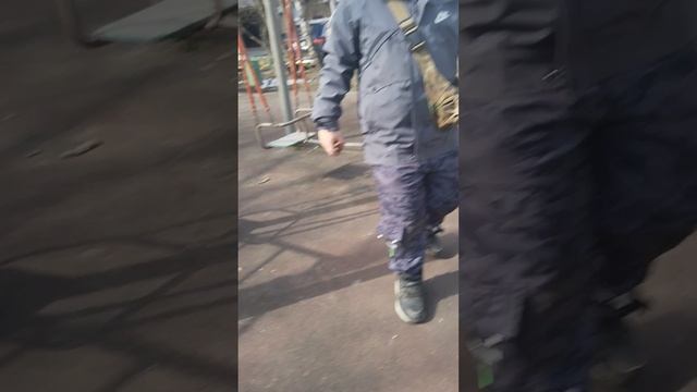 за мной гонится сумасшедший