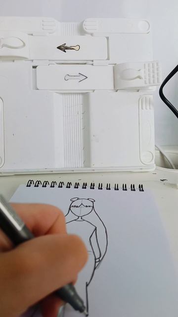 Рисую девушку