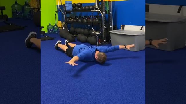 Снежный ангел на животе / Prone Snow Angels