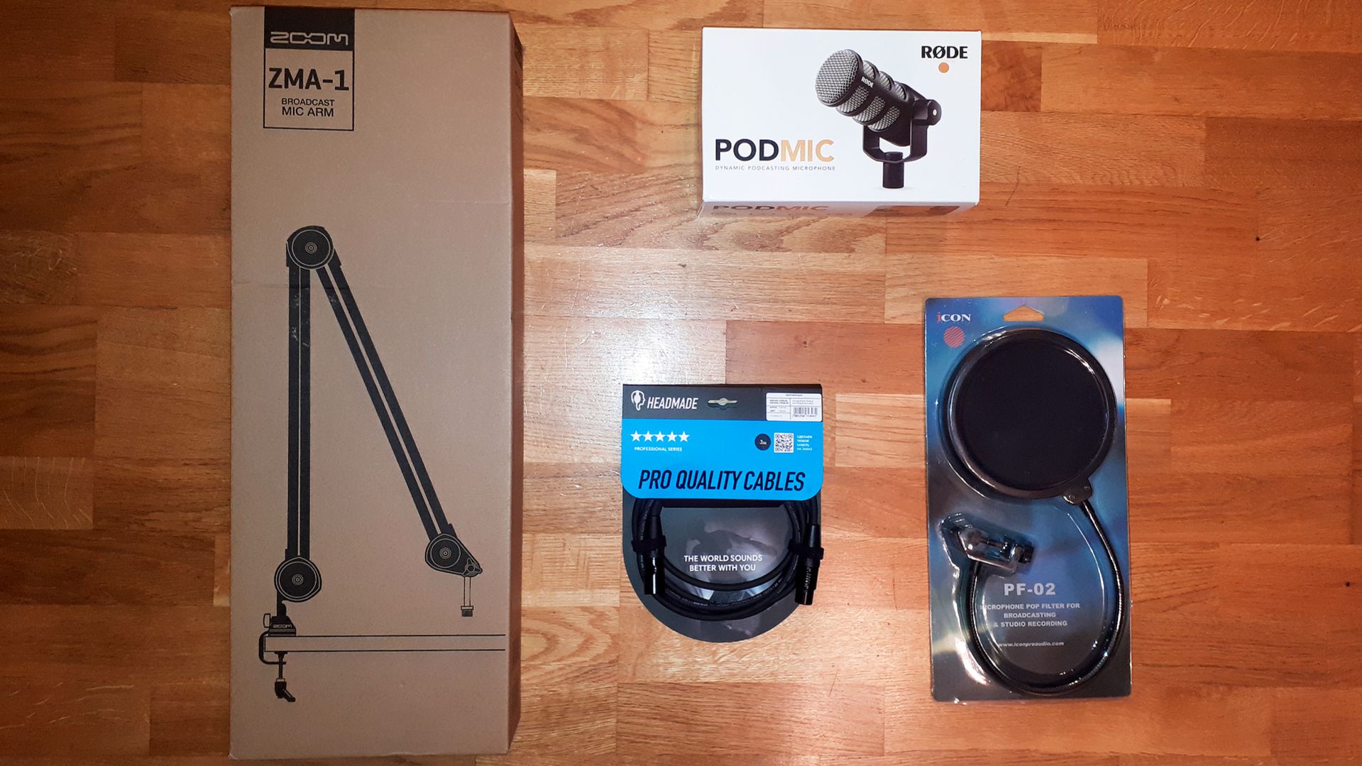 Битва за звук. RODE PODMIC. ZOOM ZMA-1