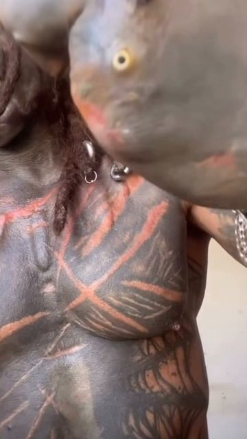 Немного странный конечно 😁