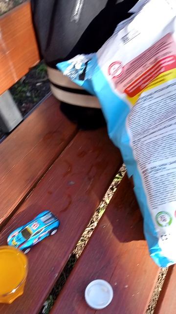 бухаем с монтажёром Стипендией