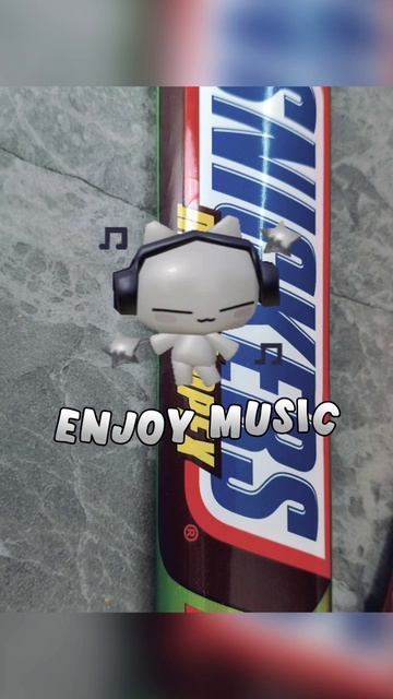 Папа накупил