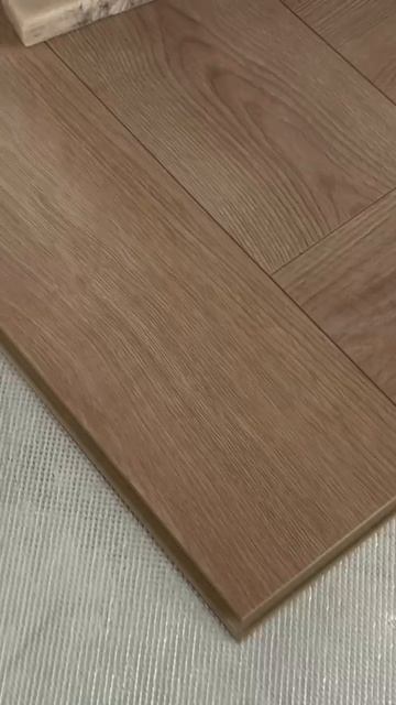 Отзыв на укладку MSPC ламината Ёлочка от профессионала