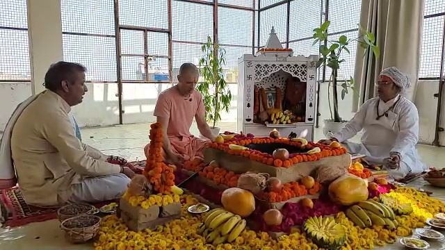 Вишнусахасранама ягья. 12.04.26