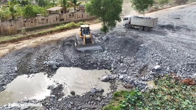 START PROJECT WITH EXPERTS WORKING ON 200M LAND DEVELOPMENT & TEAM WORK MACHINERY WORKING FAST