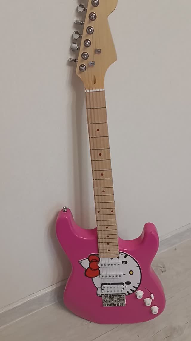 Электрогитара Hello Kitty