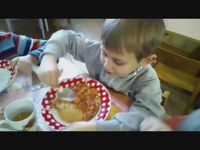 А у нас на завтрак, обед, ужин.