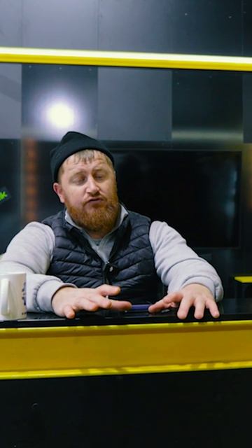 Грузовики Vklogistik от самого первого - Казбекович и его история