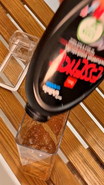 Когда закупаешься любимыми средствами для стирки и переливаешь их в аккуратные баночки