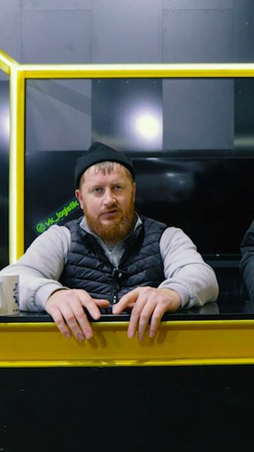 Грузовики Vklogistik от самого первого - Казбекович и его история