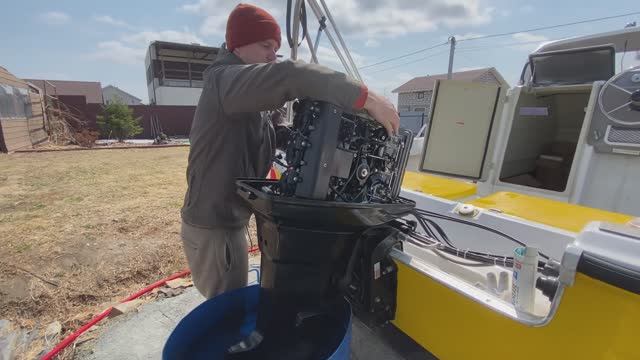 Катер за 100т.р.Часть 3. Наш новый мотор сломался!