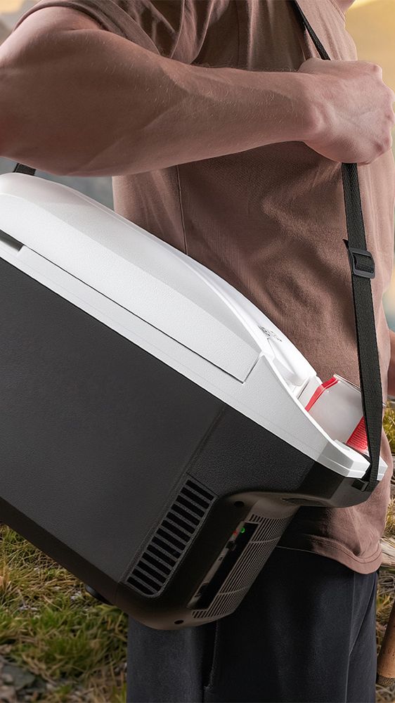 Автохолодильник Meyvel AF-T8A (Чёрный)