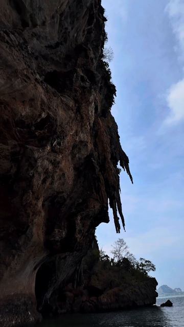 Если вода может сточить столько, то сколько может сточить время? #время #тайланд #таиланд #thailand