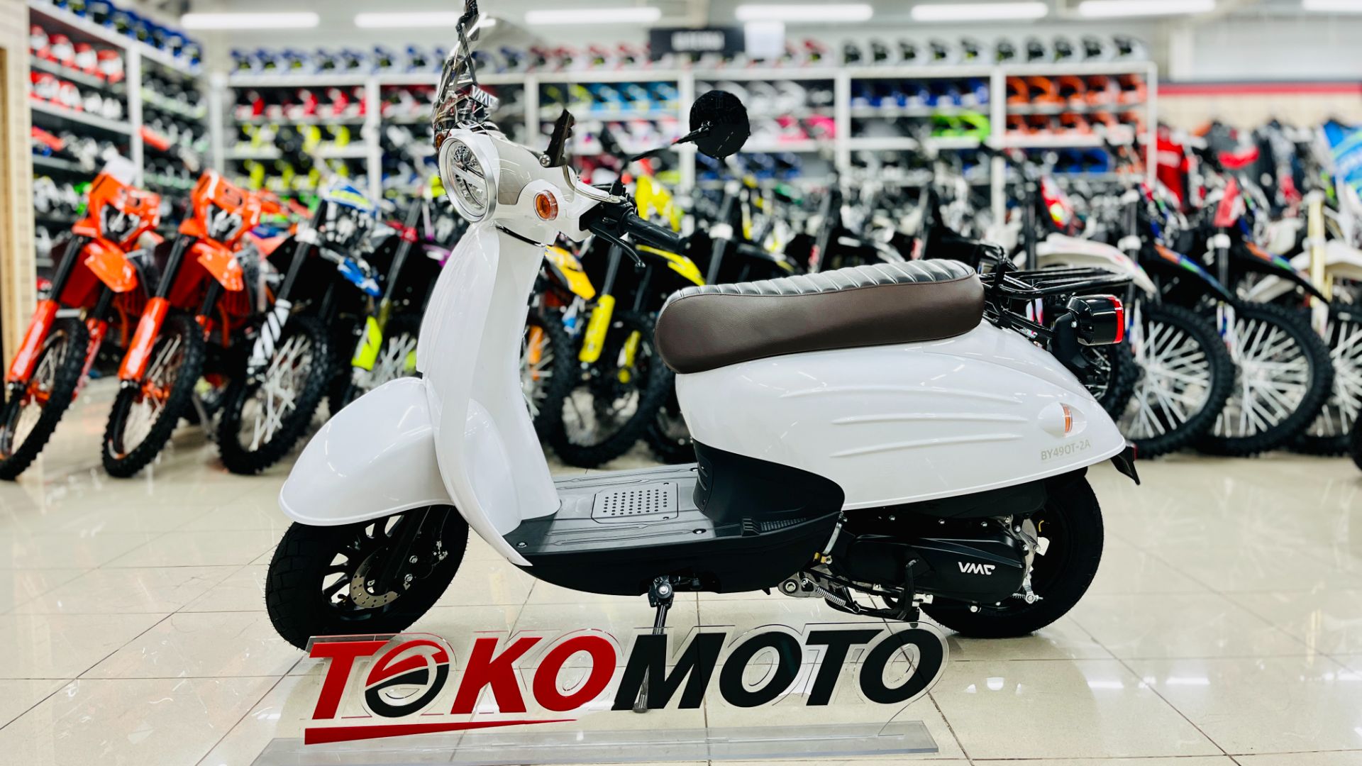 Скутер VMC SPRINT BY49QT-2A 49 см3 СЕРИЯ A1250