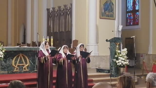 Хор армянского католического прихода на X Фестивале рождественских песнопений разных народов