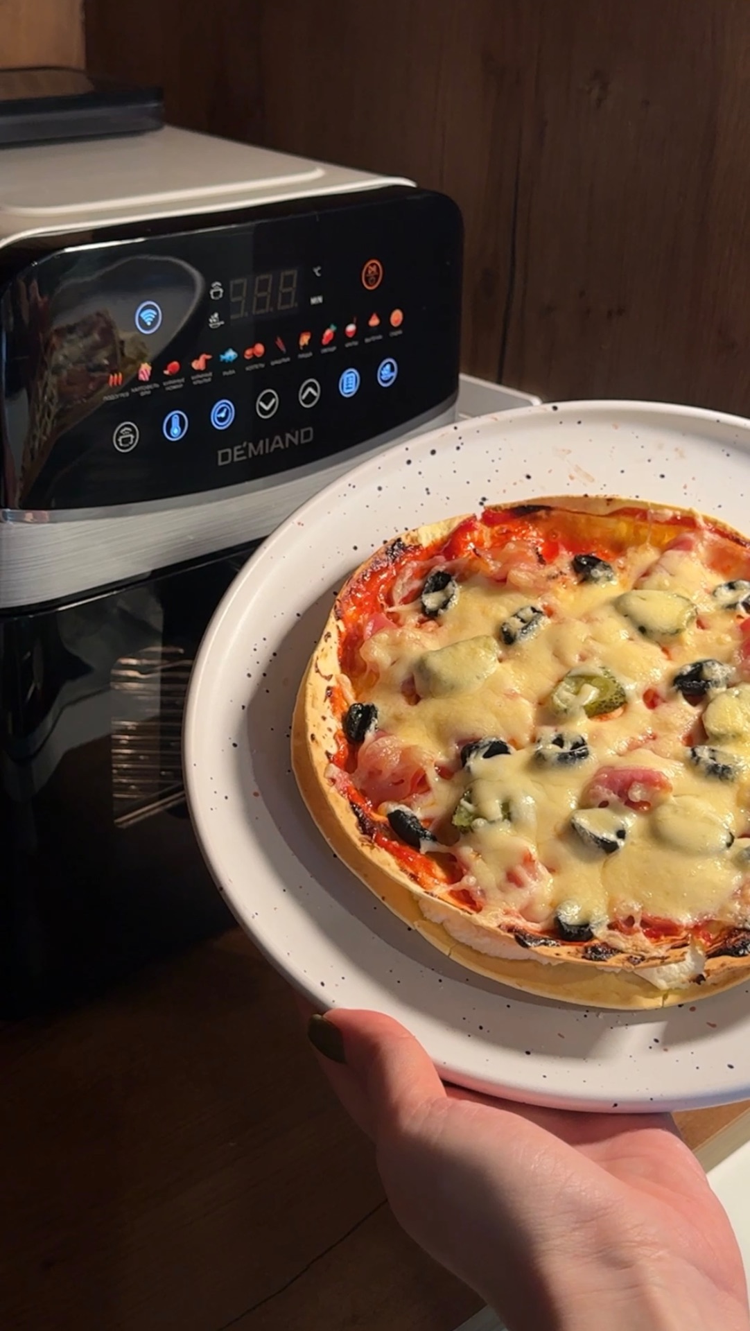 Мила Светличная