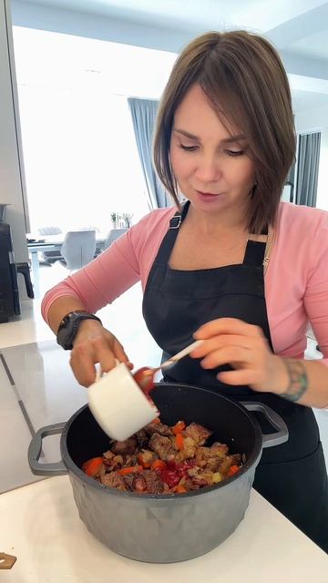 Говядина по-бургундски)